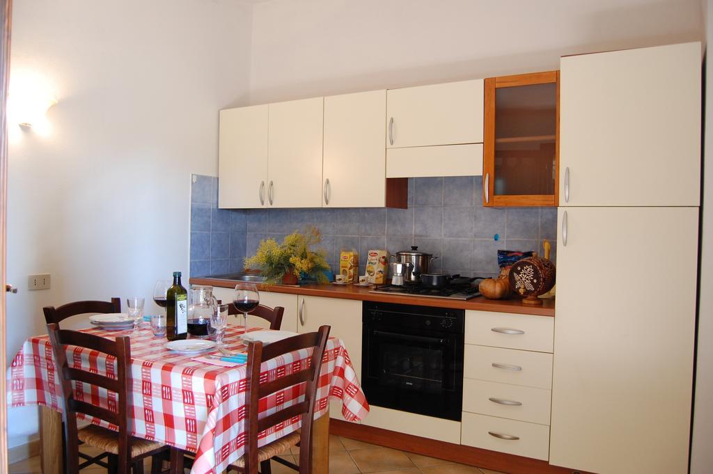 ואדה Agriturismo Il Cipresso מראה חיצוני תמונה